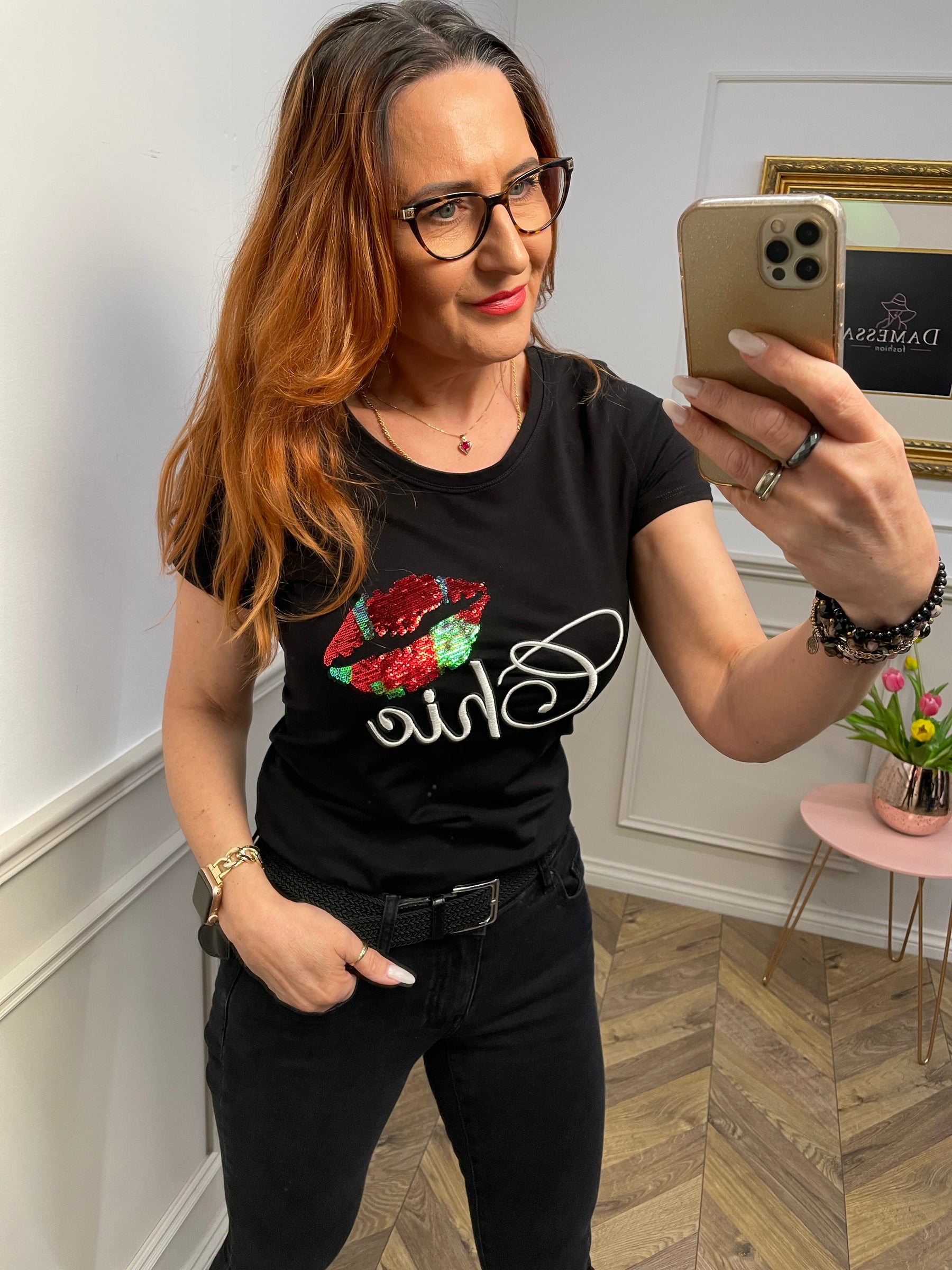 Sequin Detail Lips T-shirt Chic Black