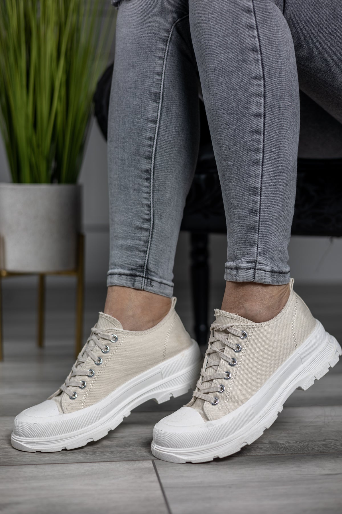 Lace-up Trainers Turin Beige