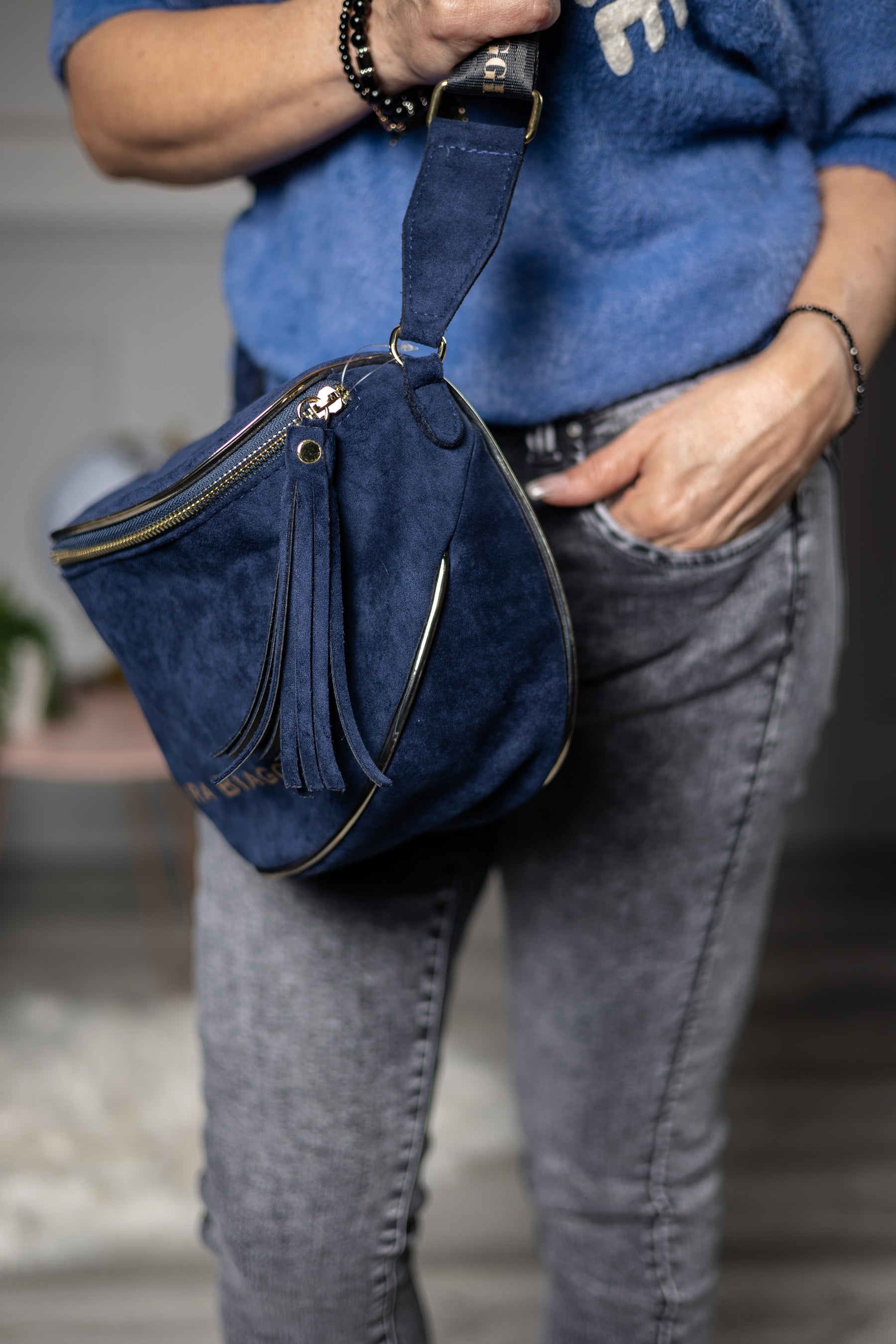 Faux Suede Handbag Barrel Blue