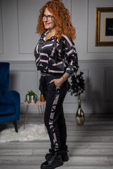 Velvet Material Tracksuit Wonderland Black