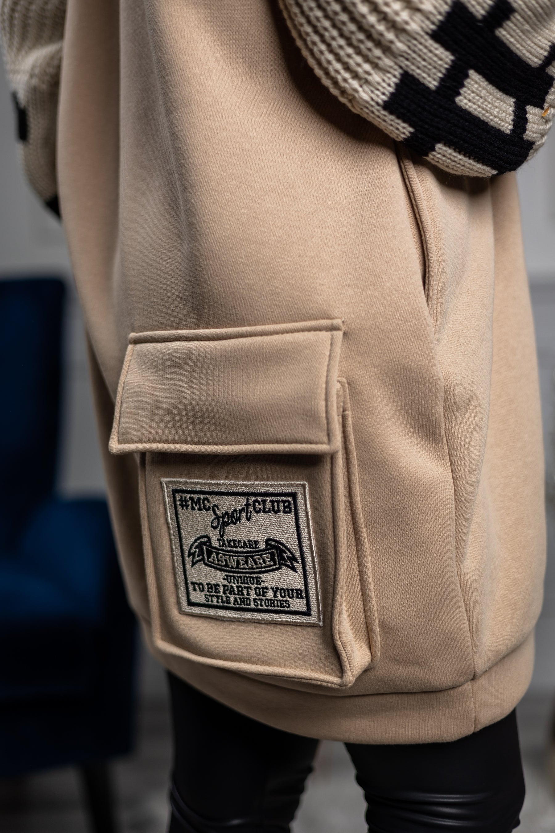 Sweater Sleeves Oversized Hoodie Nessa Camel